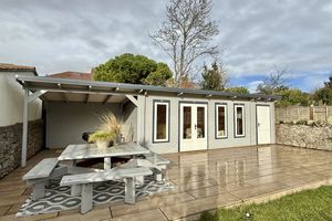 Garden Studio- click for photo gallery